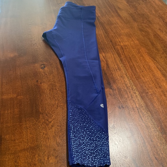 tight stuff lululemon leggings ,size 6 - Picture 9 of 12